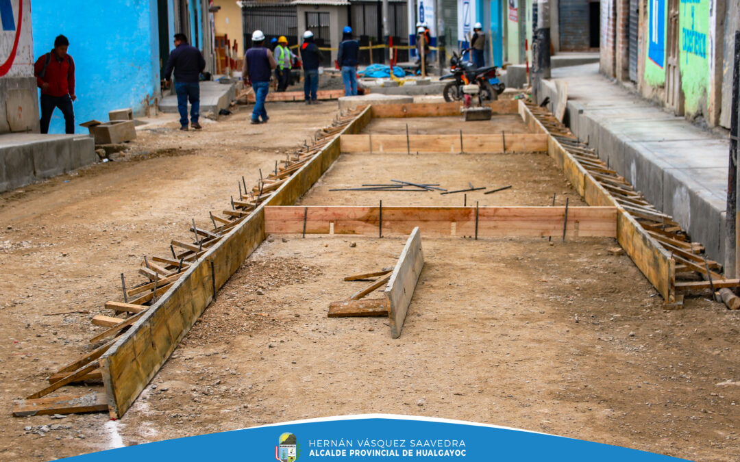 REINICIAN TRABAJOS DE PAVIMENTACIÓN DE LA AVENIDA TÚPAC AMARU